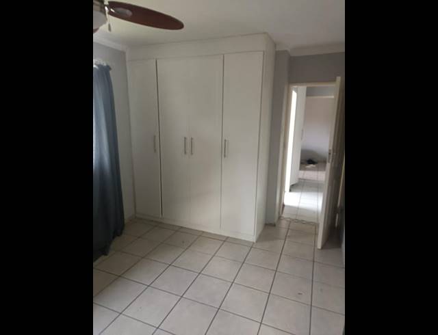 2 BEDROOM PROPERTY TO RENT IN MEER EN SEE